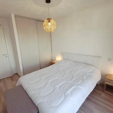 Domaine A Mortella T2 아파트