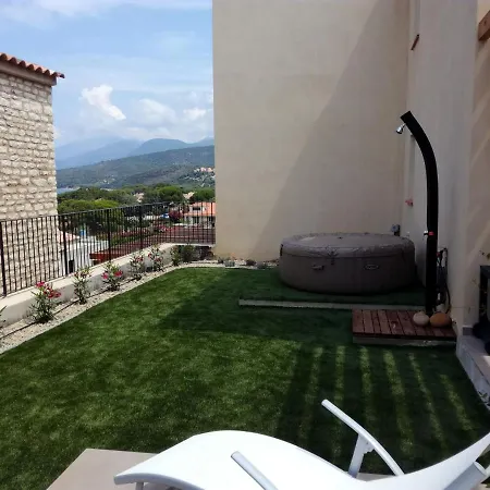 Domaine A Mortella T2 * Saint-Florent (Corsica)