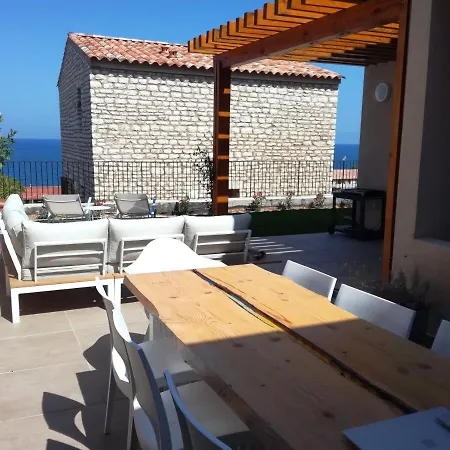 Domaine A Mortella T2 *